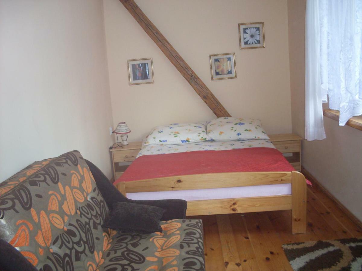 Apartamenty Wakacyjne Nad Jeziorem Juksty Mragowo Exterior photo